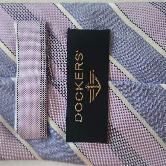 Dockers' necktie - Picture 4 of 5